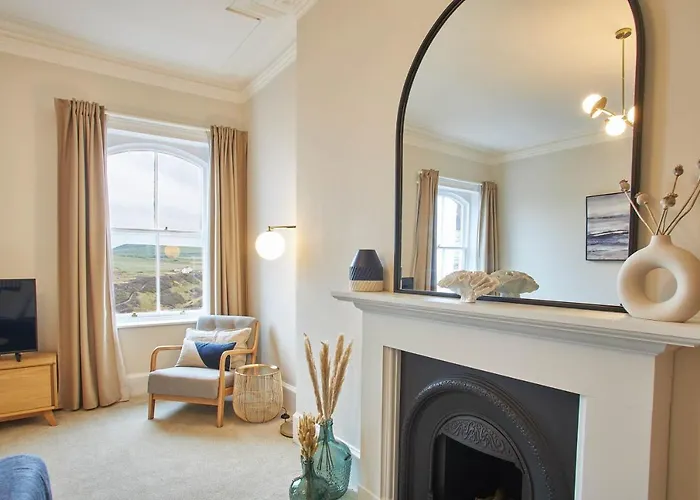 Host & Stay - Huntcliff View Apartment